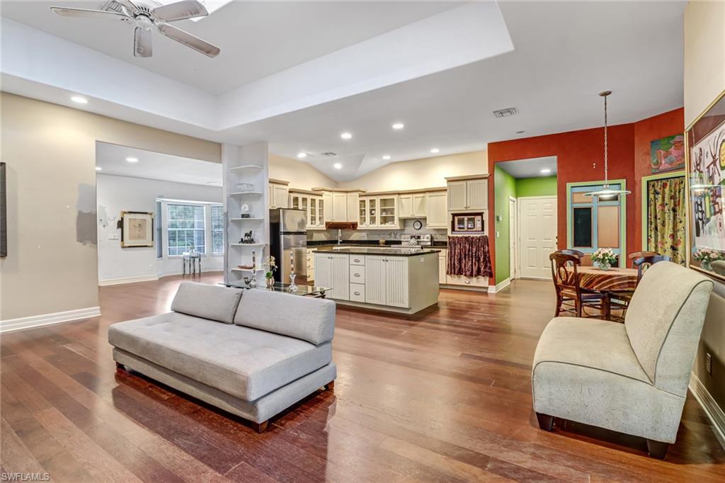 GOLDEN GATE ESTATES - Residential