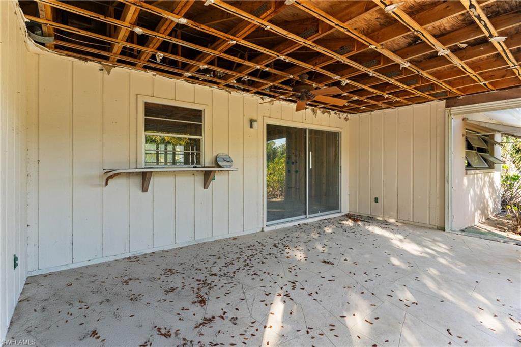 SANIBEL LAKE ESTATES - Residential