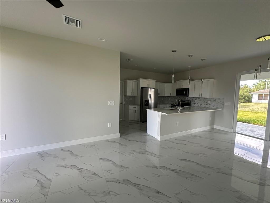 GREENBRIAR - Residential