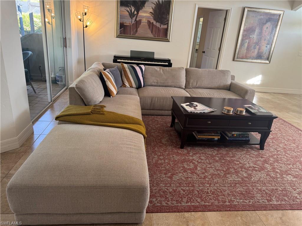 CAPE CORAL - Residential Lease