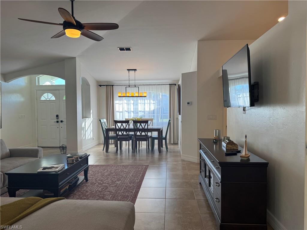 CAPE CORAL - Residential Lease