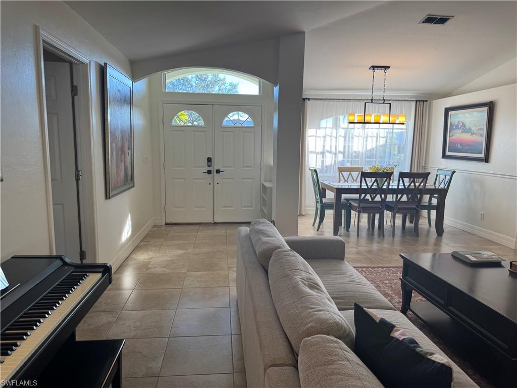 CAPE CORAL - Residential Lease