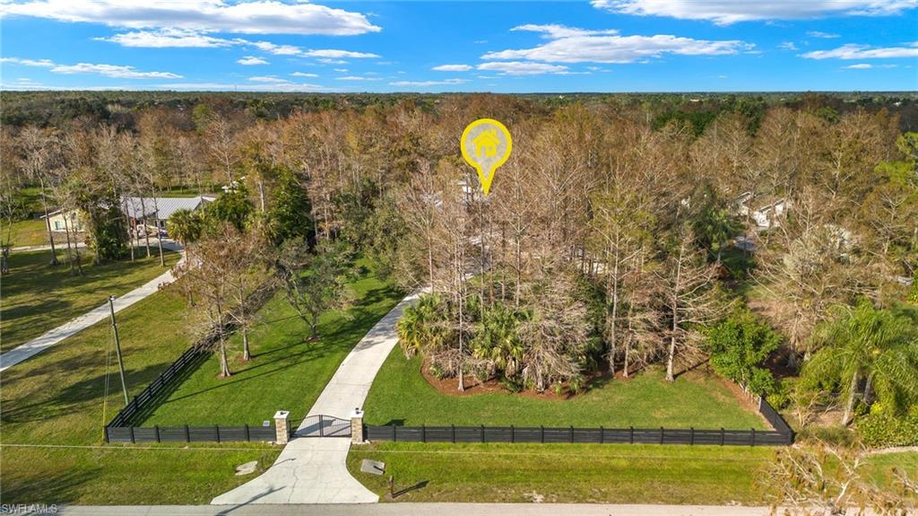 LOGAN WOODS - Residential