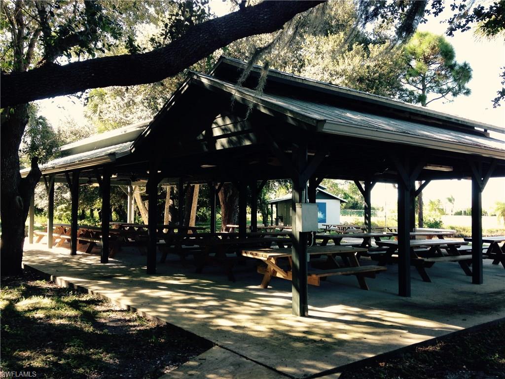 BURNT STORE LAKES - Residential