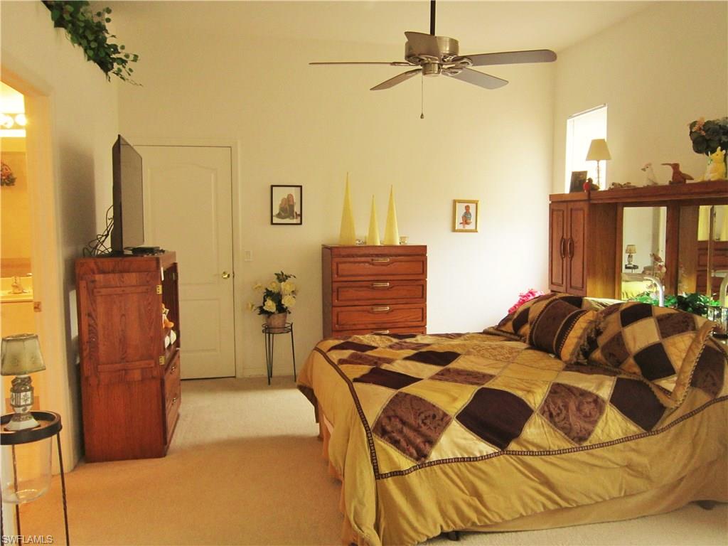 CORAL LAKES - Residential