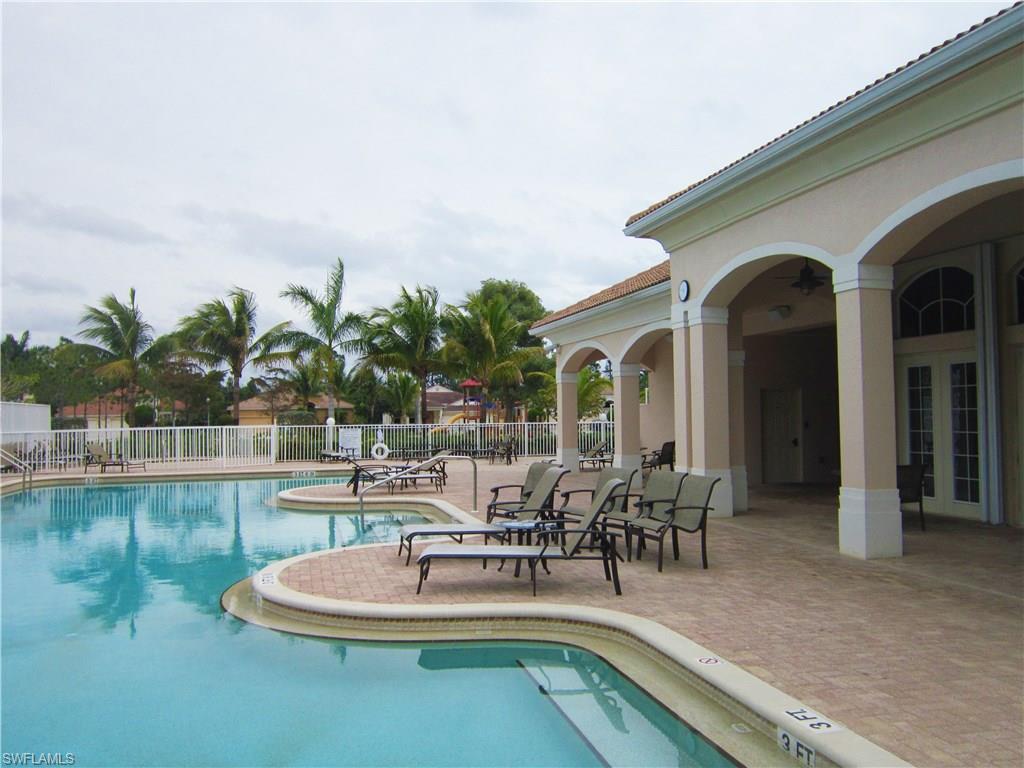 CORAL LAKES - Residential