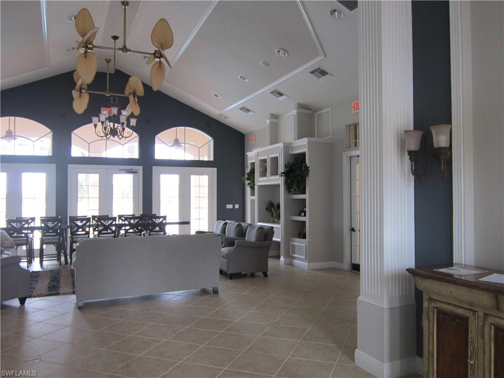 CORAL LAKES - Residential