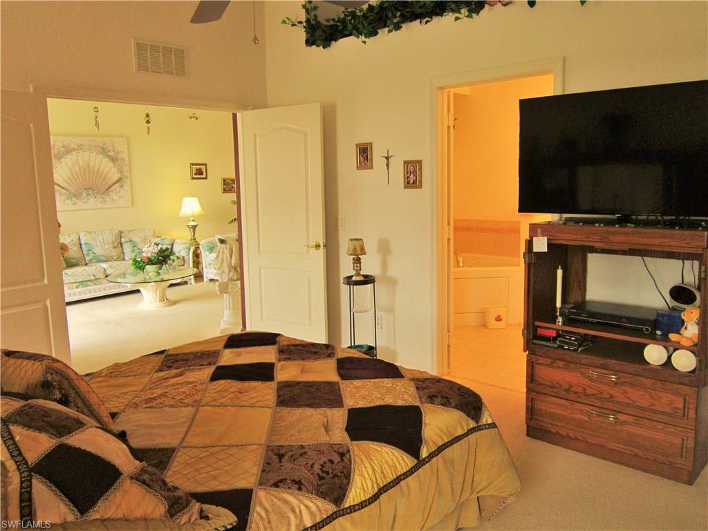 CORAL LAKES - Residential