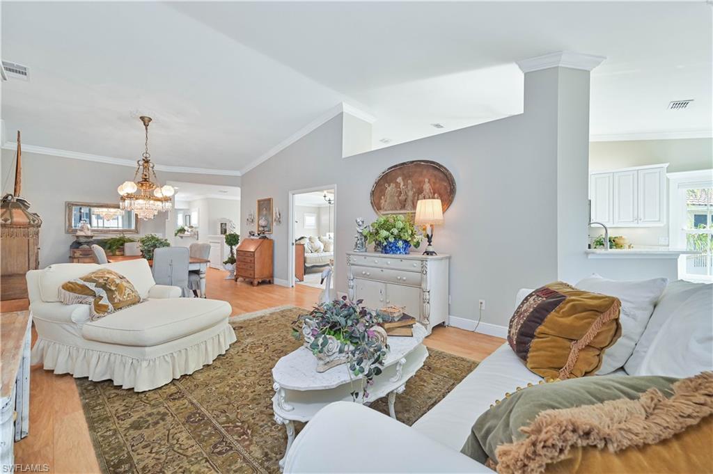 GLEN COVE - Residential