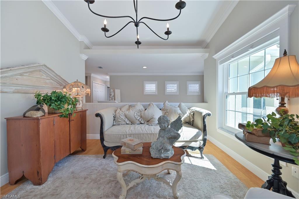 GLEN COVE - Residential