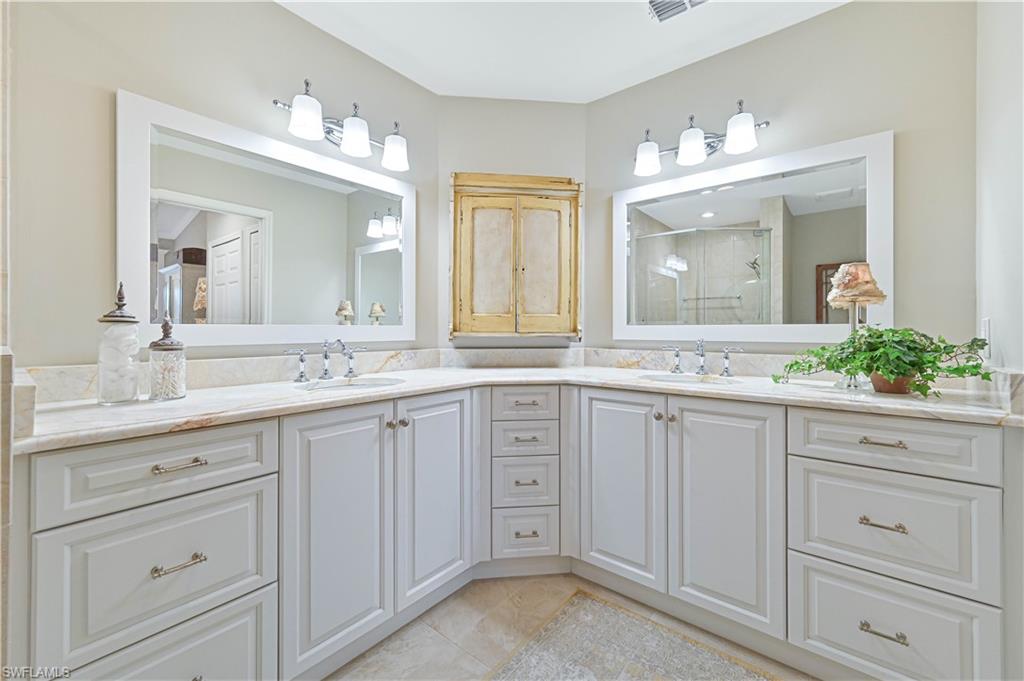 GLEN COVE - Residential