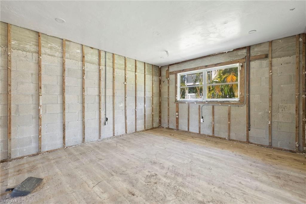 LAGOON ESTATES UNREC - Residential