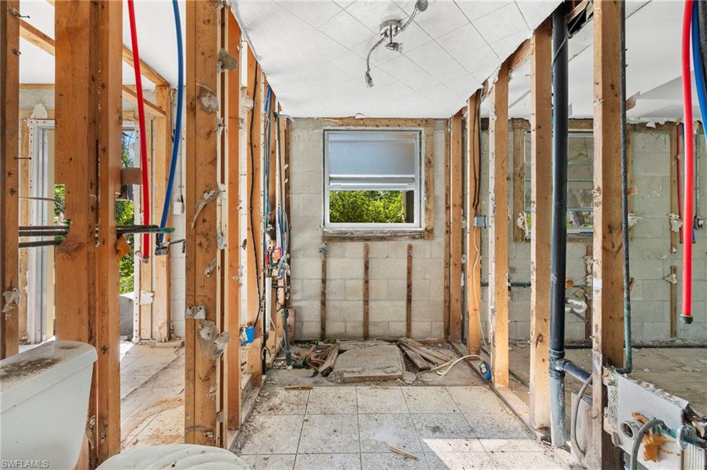 LAGOON ESTATES UNREC - Residential