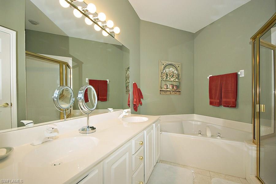 GRANDE CAY - Residential