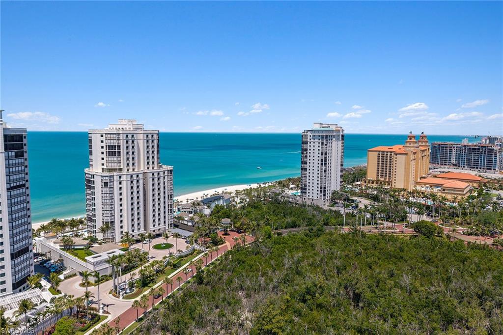 WINDSOR AT BAY COLONY - Residential