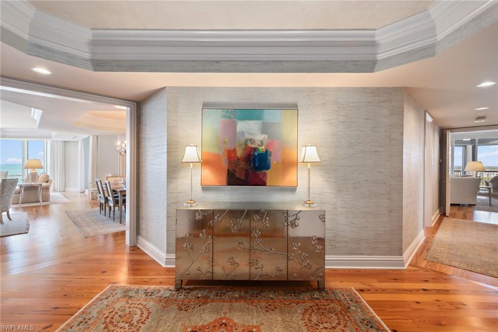 WINDSOR AT BAY COLONY - Residential