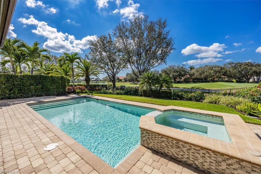 QUAIL WEST - Residential