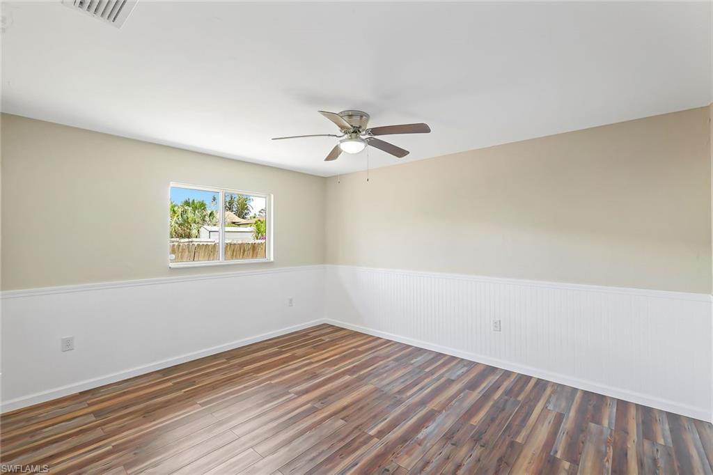 IMPERIAL SHORES - Residential