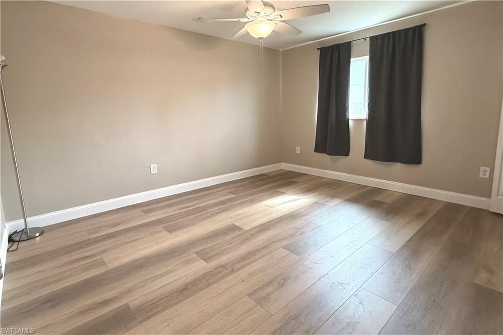 IMPERIAL SHORES - Residential