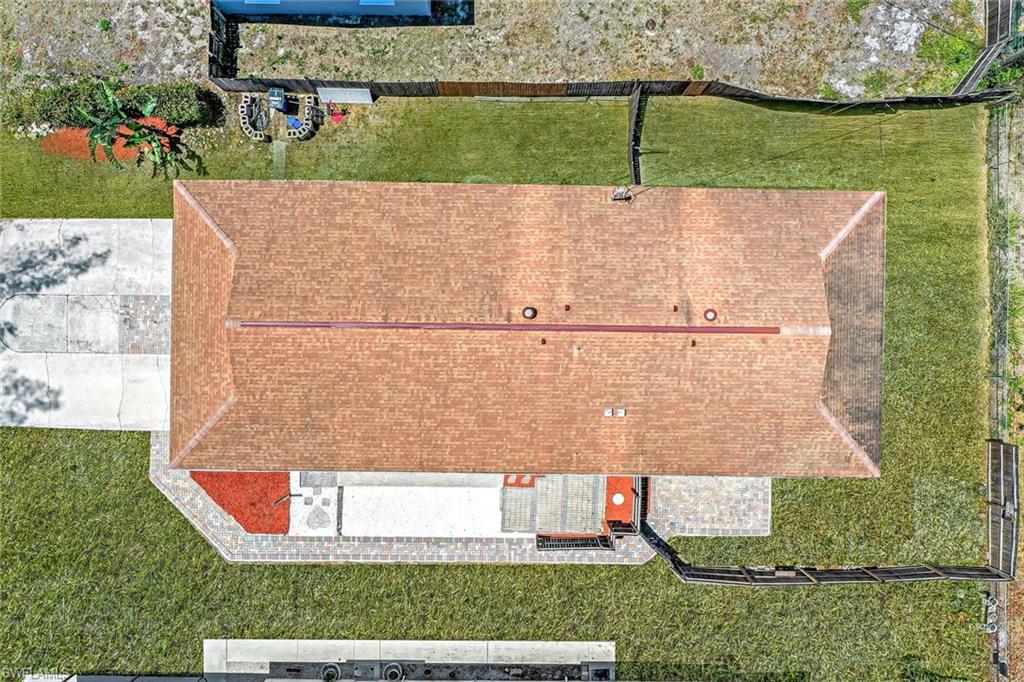 IMPERIAL SHORES - Residential