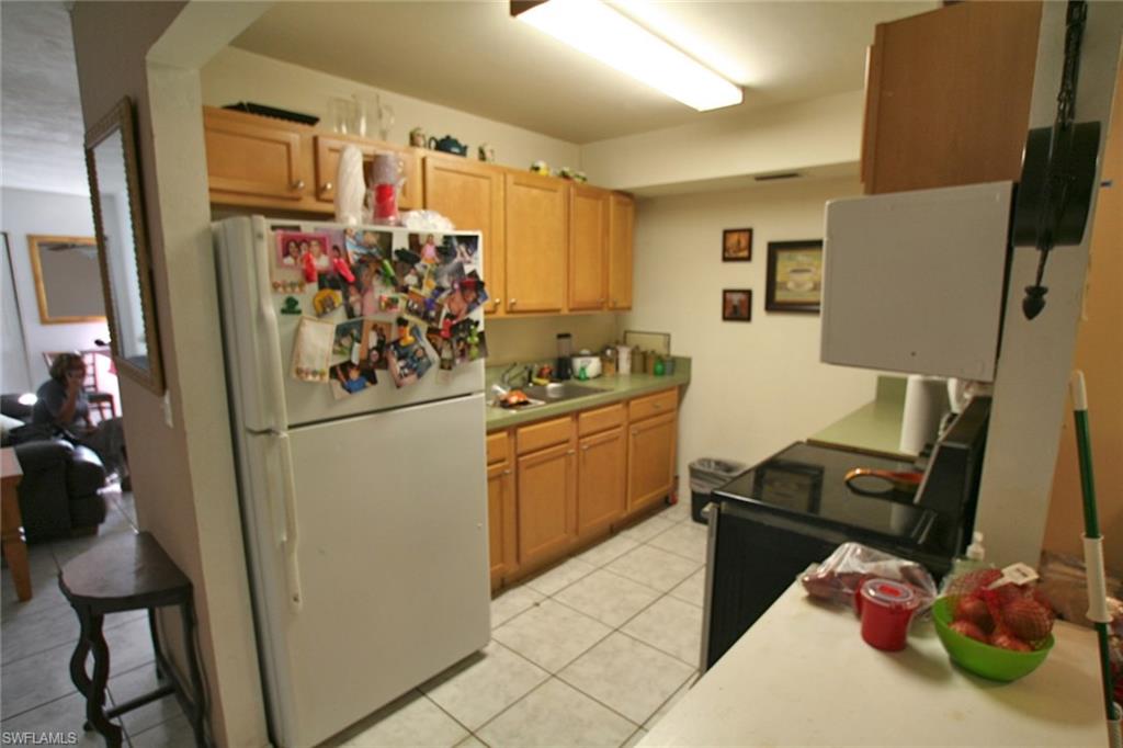 VILLA CAPRI CONDOMINIUM - Residential