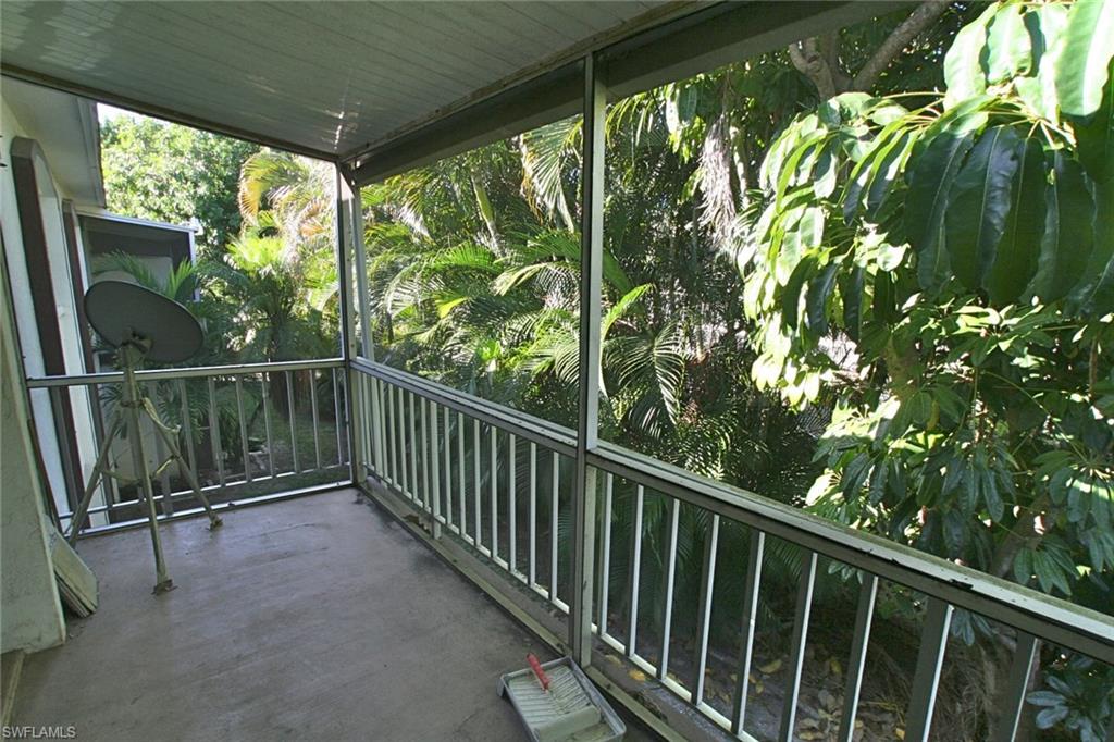 VILLA CAPRI CONDOMINIUM - Residential