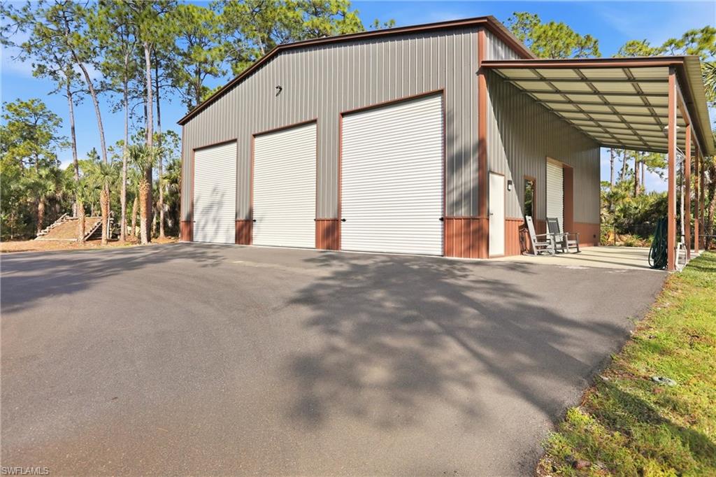 GOLDEN GATE ESTATES - Residential