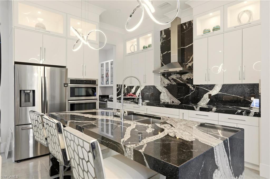 GOLDEN GATE ESTATES - Residential