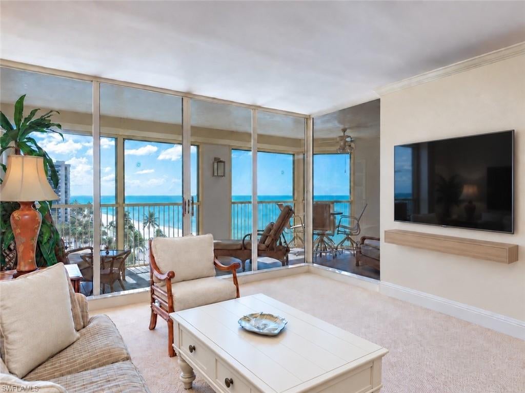 4051 Gulf Shore BLVD N 805