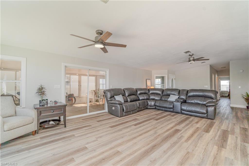 BAYSIDE ESTATES - Residential