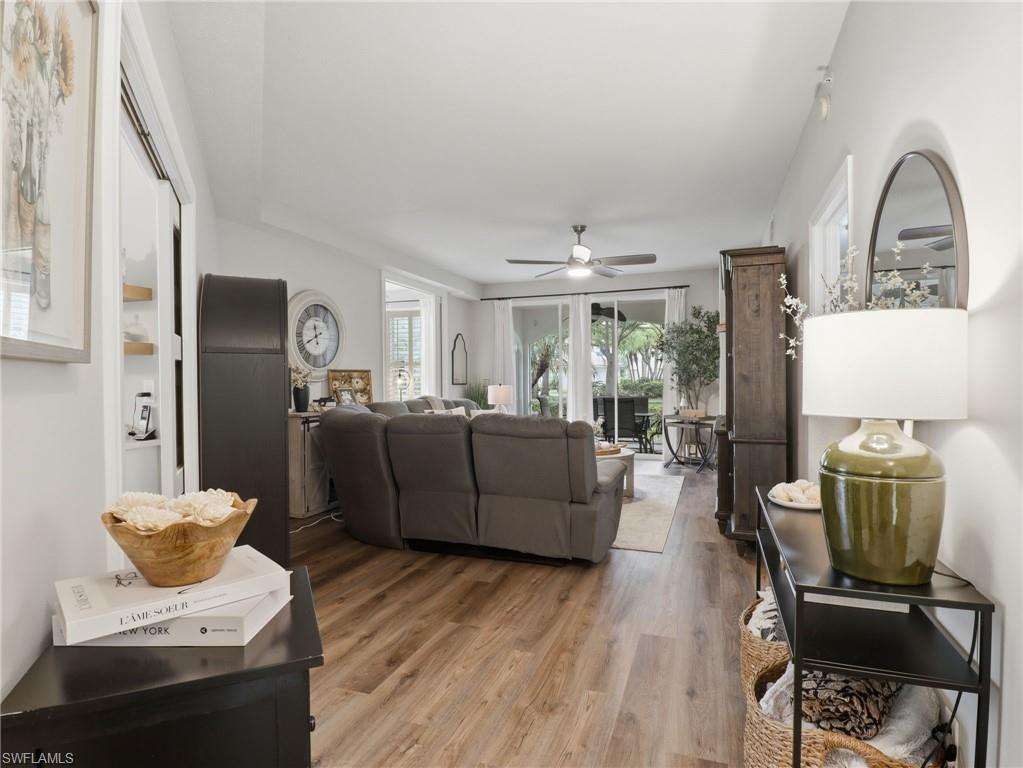 88 Silver Oaks CIR 4-101