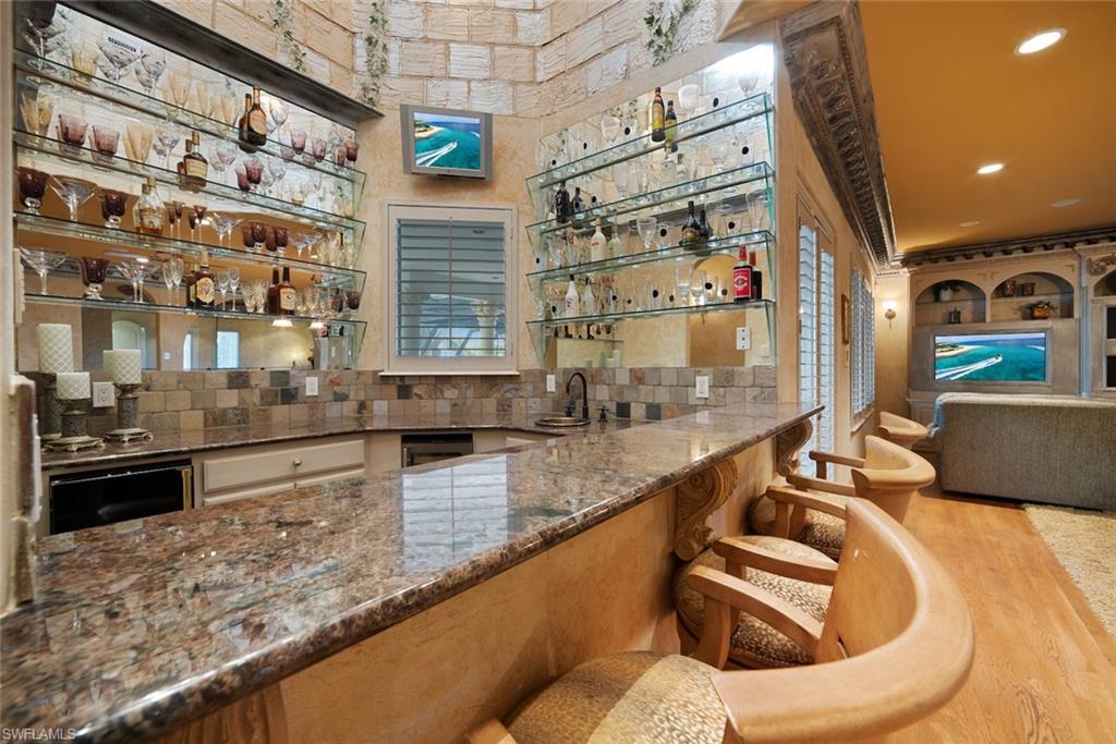 ADMIRAL'S ISLE - Residential