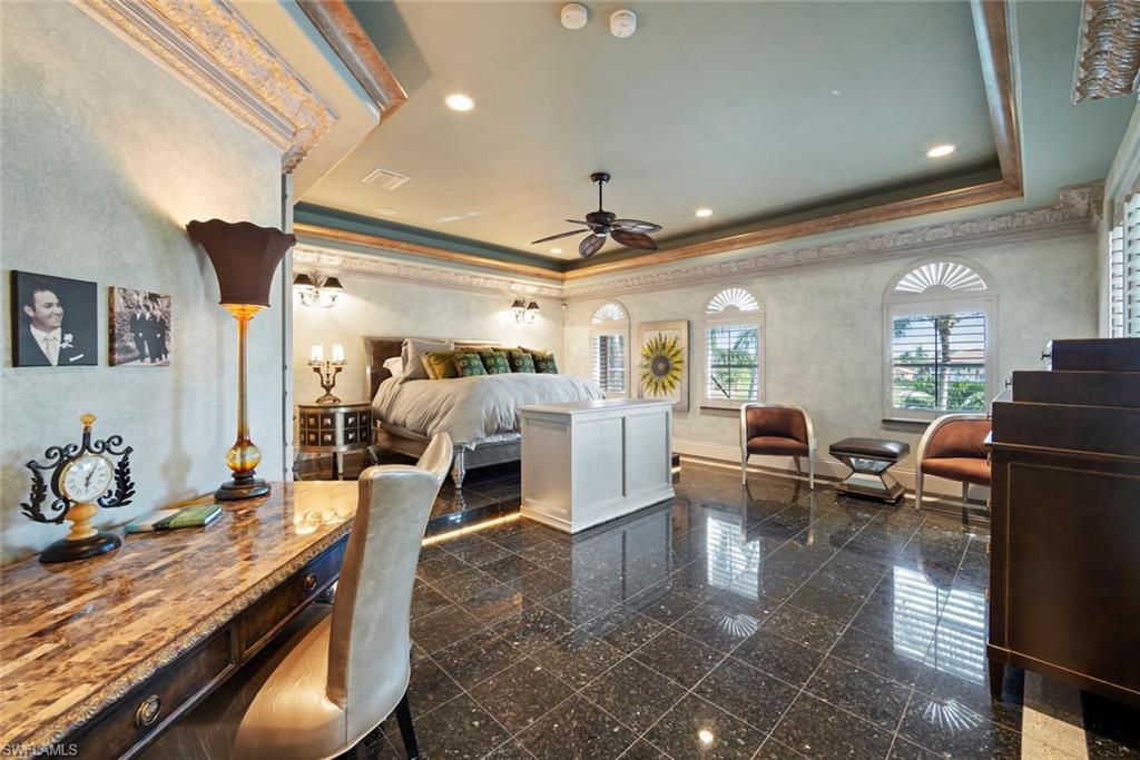 ADMIRAL'S ISLE - Residential