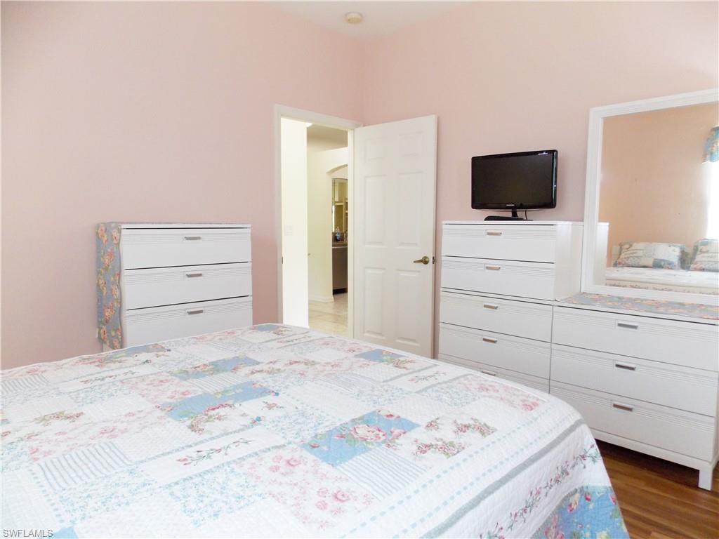 THE SHORES - Residential