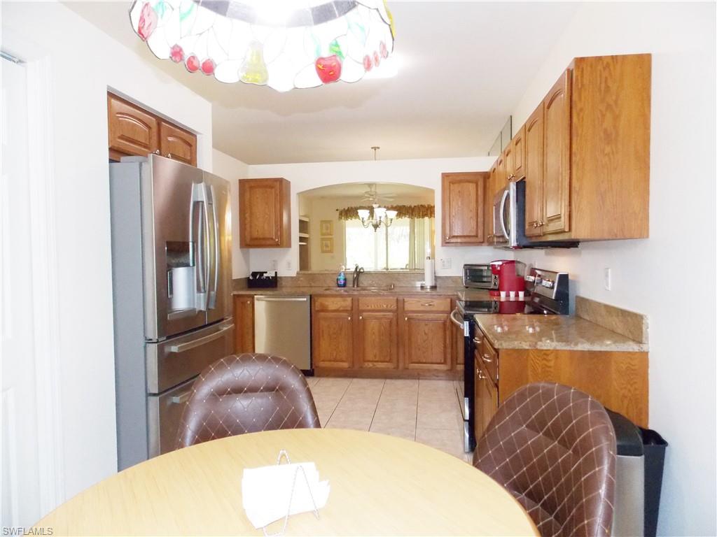 THE SHORES - Residential