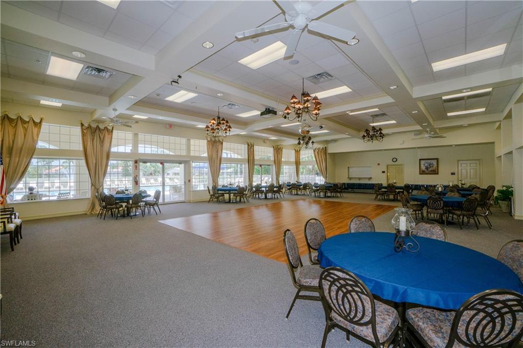 THE SHORES - Residential