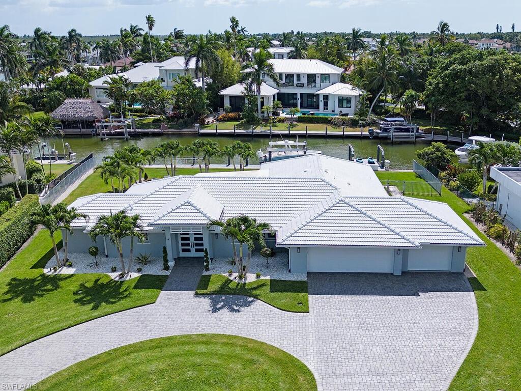 ROYAL HARBOR - Residential