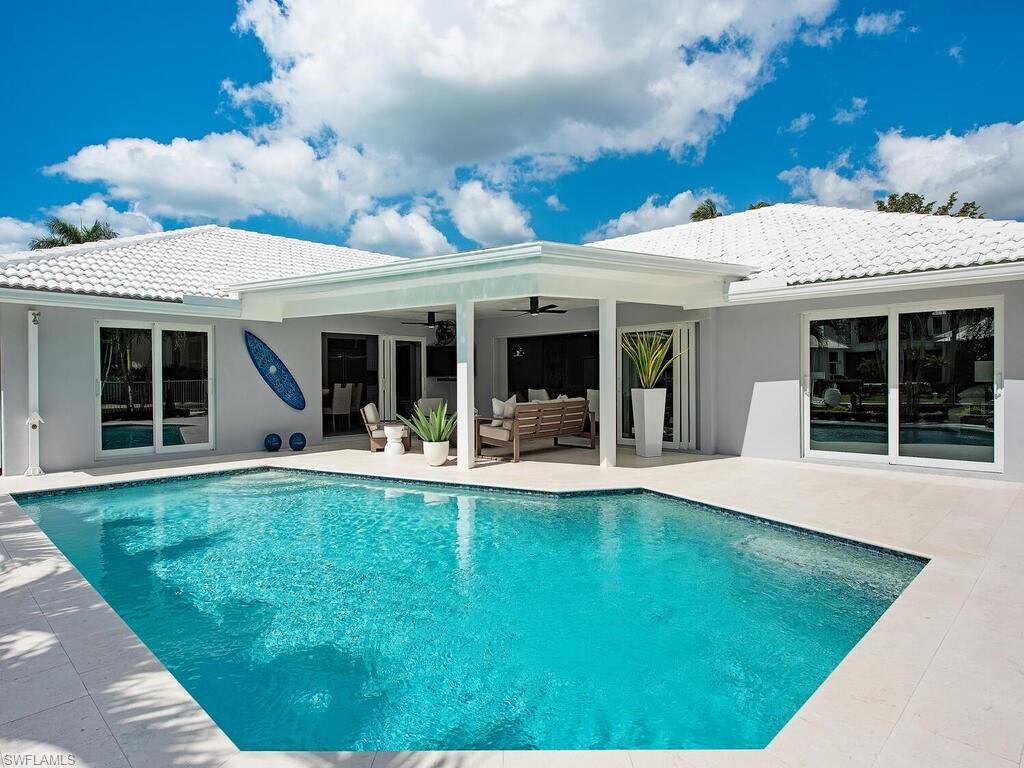 ROYAL HARBOR - Residential