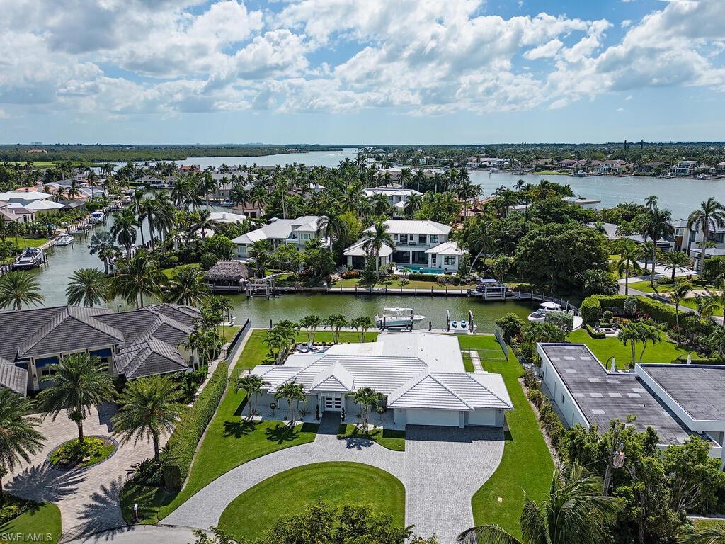 ROYAL HARBOR - Residential