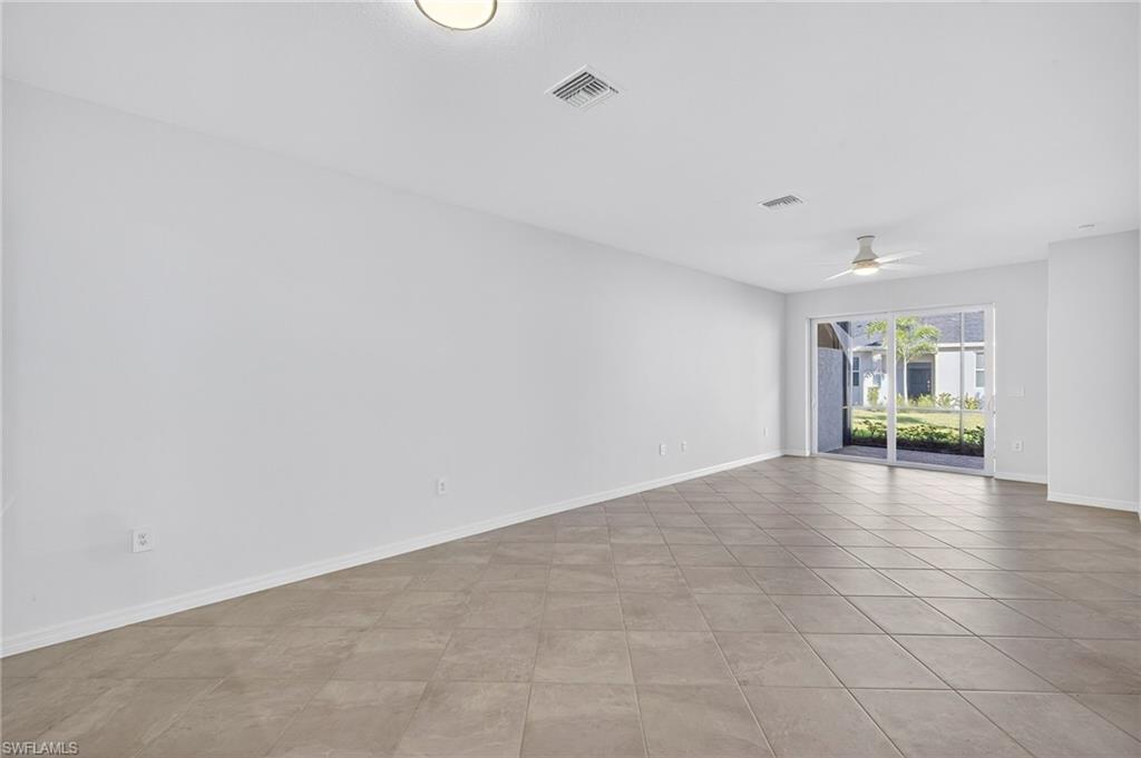 TUCKERS COVE - Residential Lease