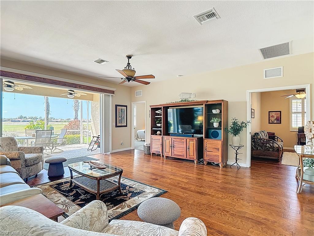 HERONS GLEN - Residential