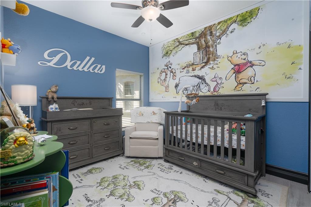 BANYAN BAY - Residential