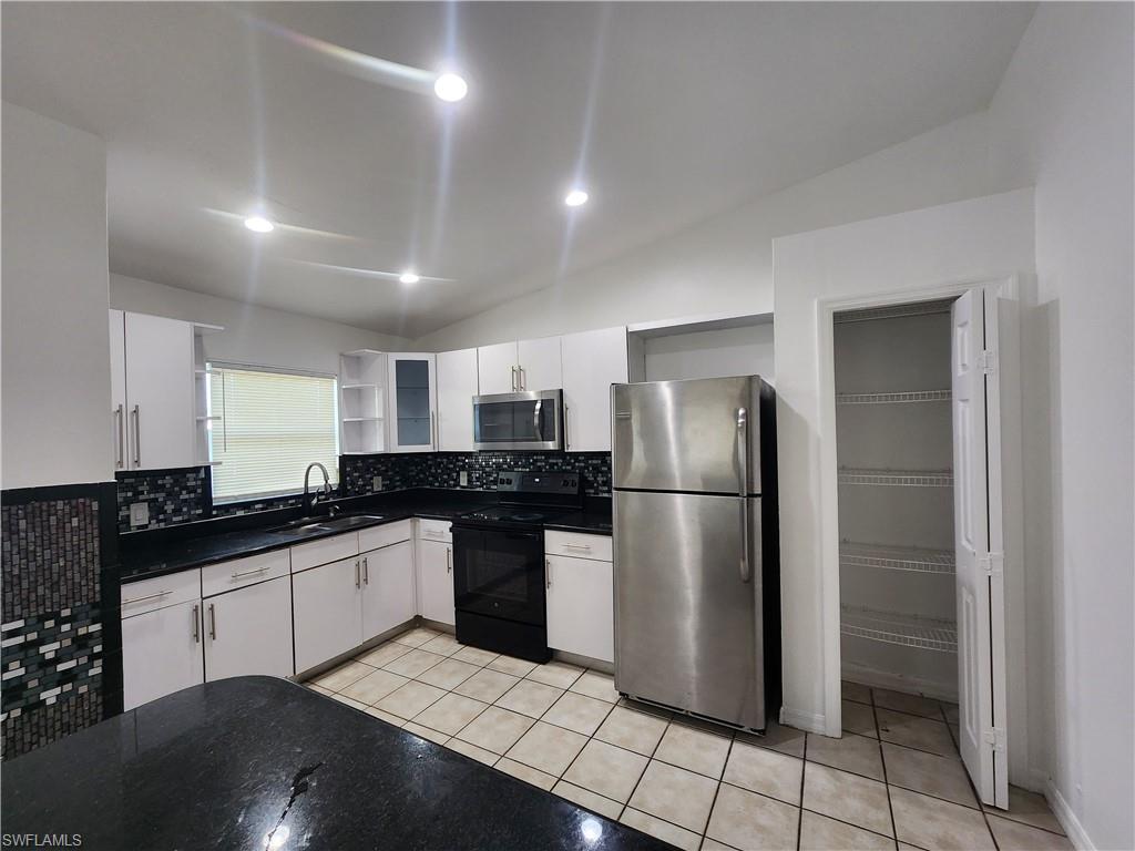 FORT MYERS - Residential Lease