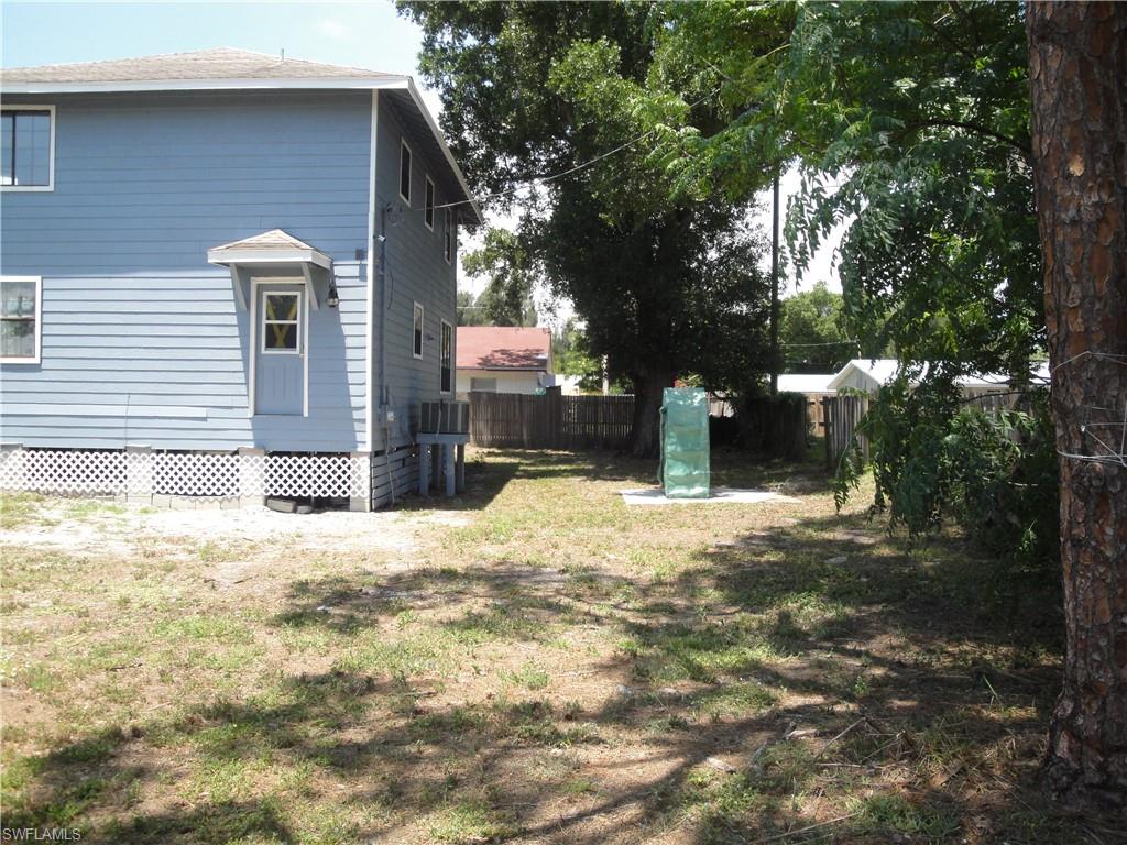 TAMIAMI ESTATES - Residential
