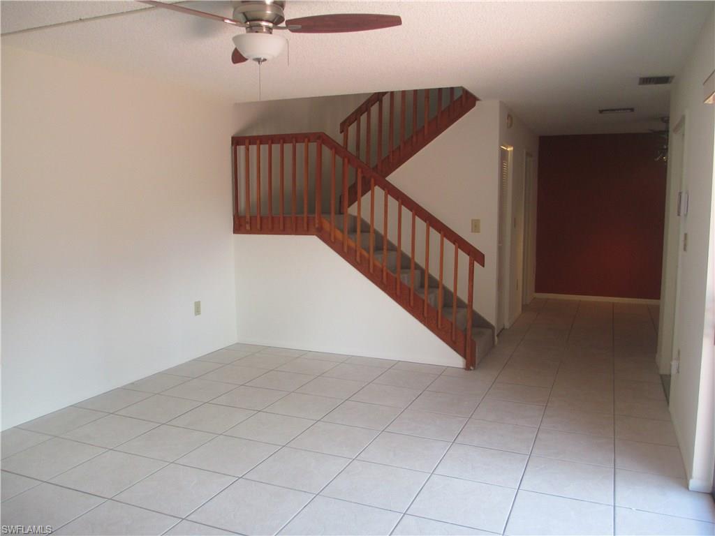 VILLAGE OF CEDARBEND - Residential