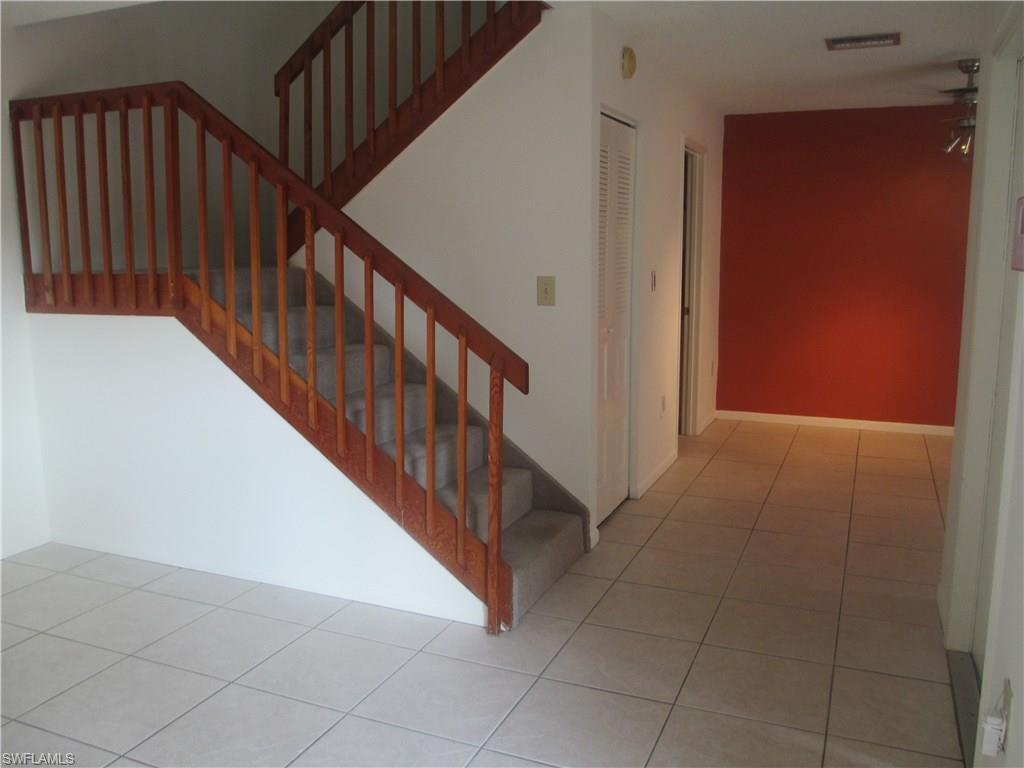 VILLAGE OF CEDARBEND - Residential