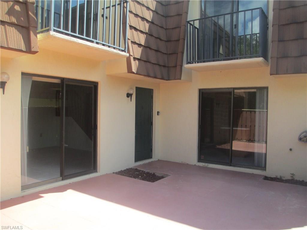 VILLAGE OF CEDARBEND - Residential