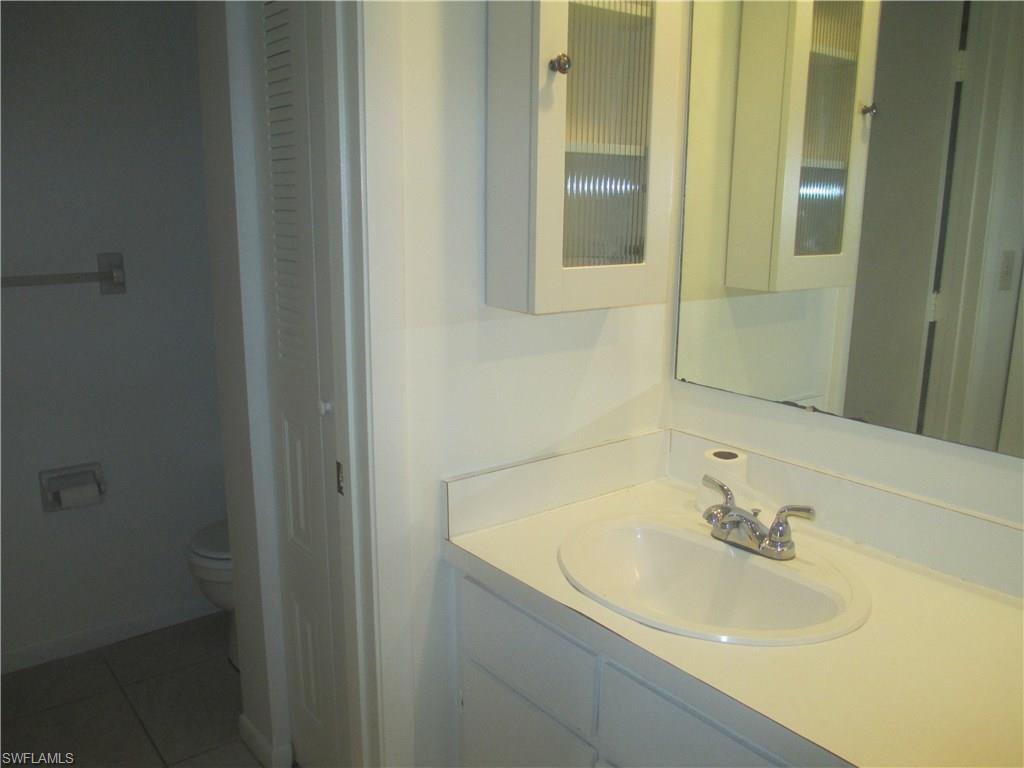 VILLAGE OF CEDARBEND - Residential