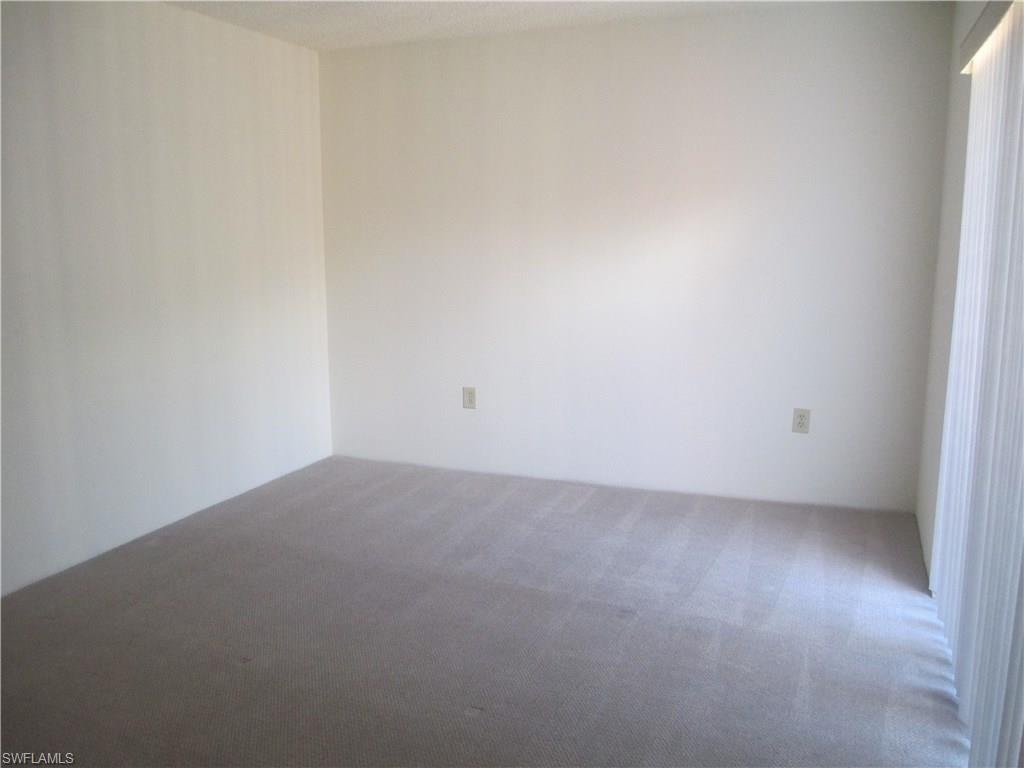 VILLAGE OF CEDARBEND - Residential