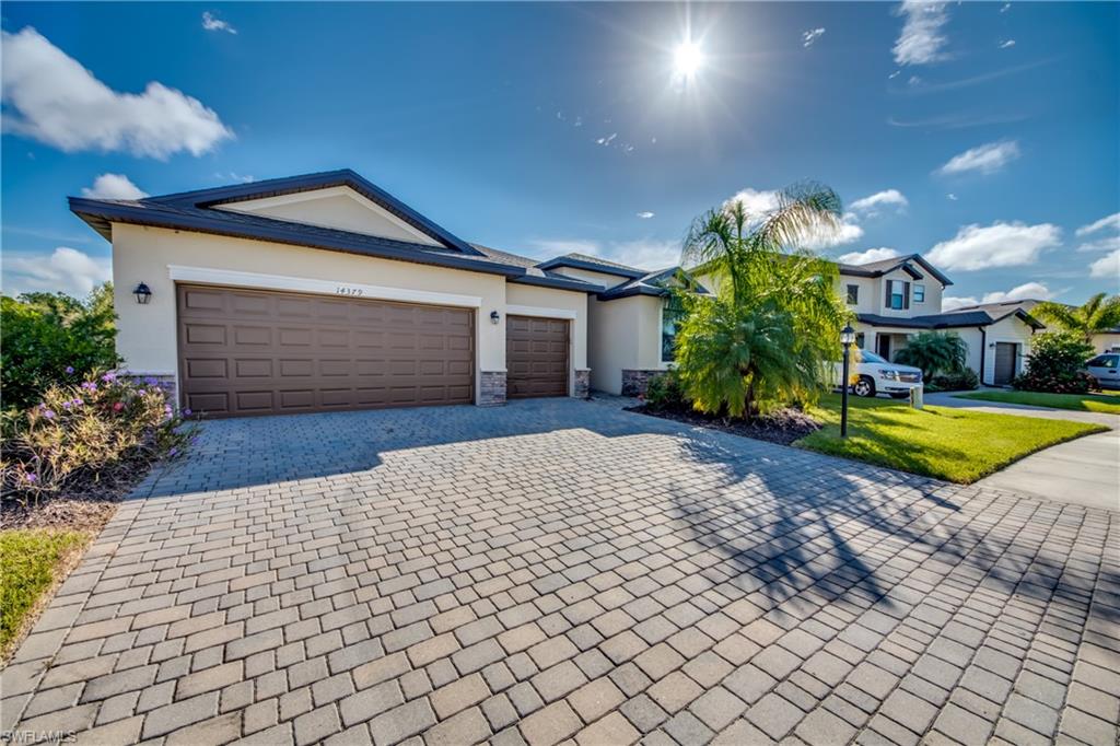 PORTICO - Residential